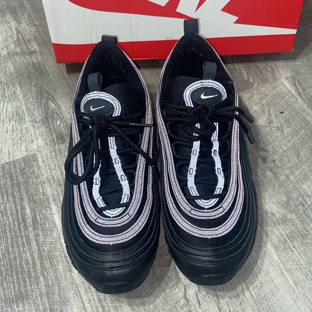 Black Nike Air Max 97 // size 5Y (GS)